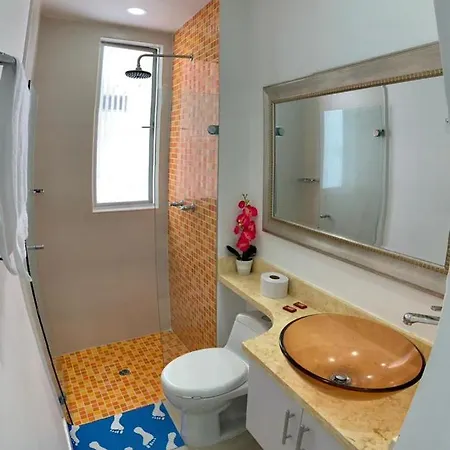 Apartamento 2p1-al4 Apartamento De 2 Alcobas Frente Al Mar Con Aire Acondicionado Y Wifi *