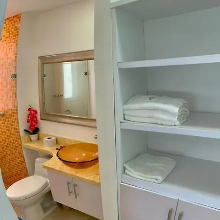 2p1-al4 Apartamento De 2 Alcobas Frente Al Mar Con Aire Acondicionado Y Wifi Apartamento *