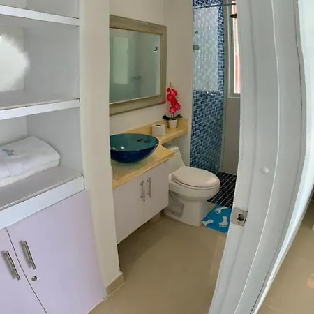 2p1-al4 Apartamento De 2 Alcobas Frente Al Mar Con Aire Acondicionado Y Wifi Apartamento *